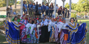 Reunir a las familias para que conozcan el sistema de agua local