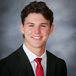 Robert B., ganador de la beca de 2025 Robert B., de Redondo Beach, California.